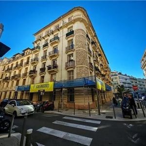 Property in Carre d'Argent