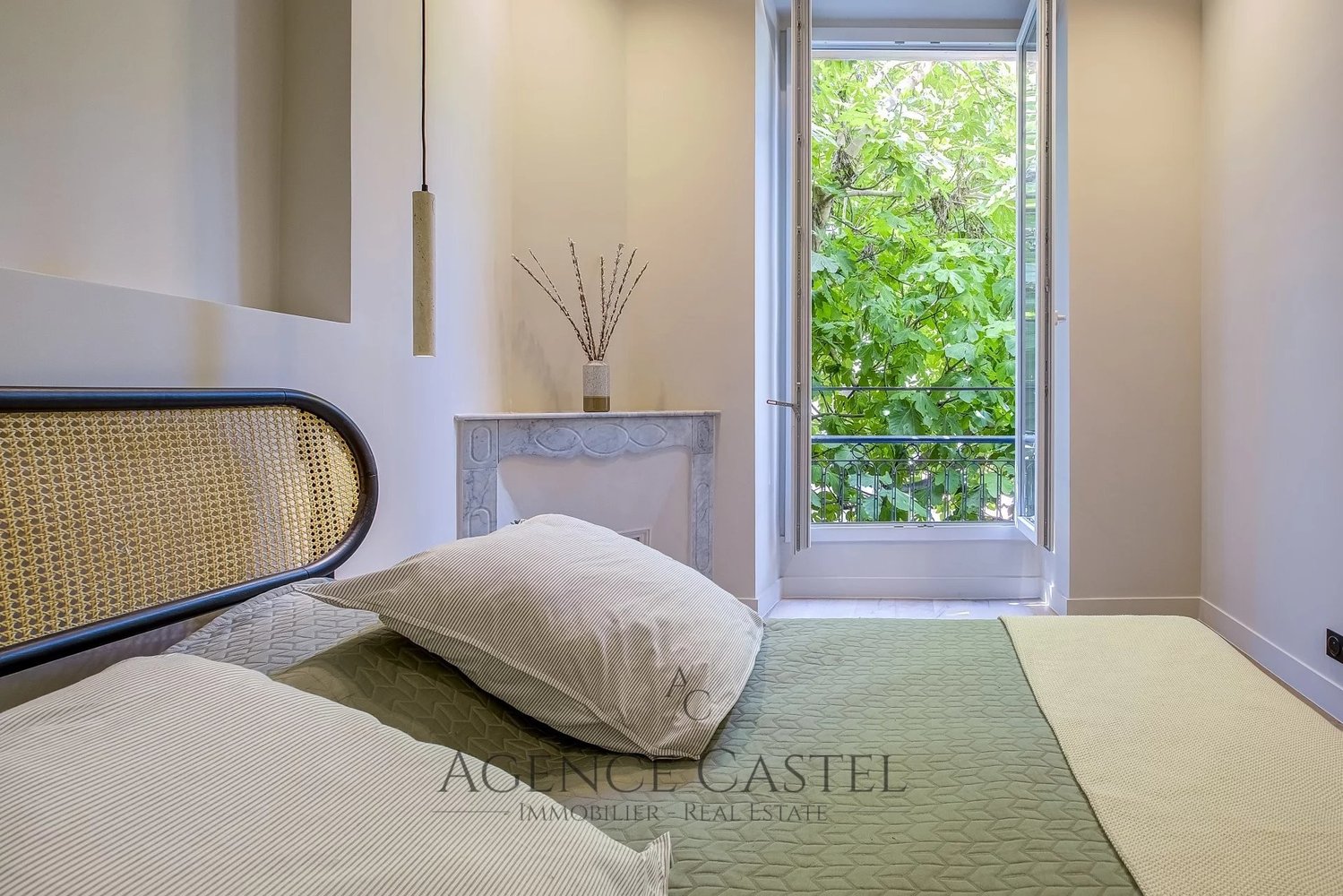 Property photo in Carre d'Argent
