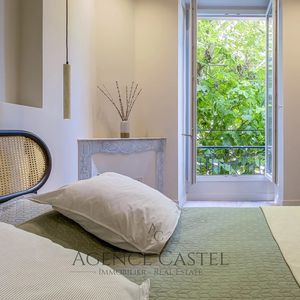Property in Carre d'Argent