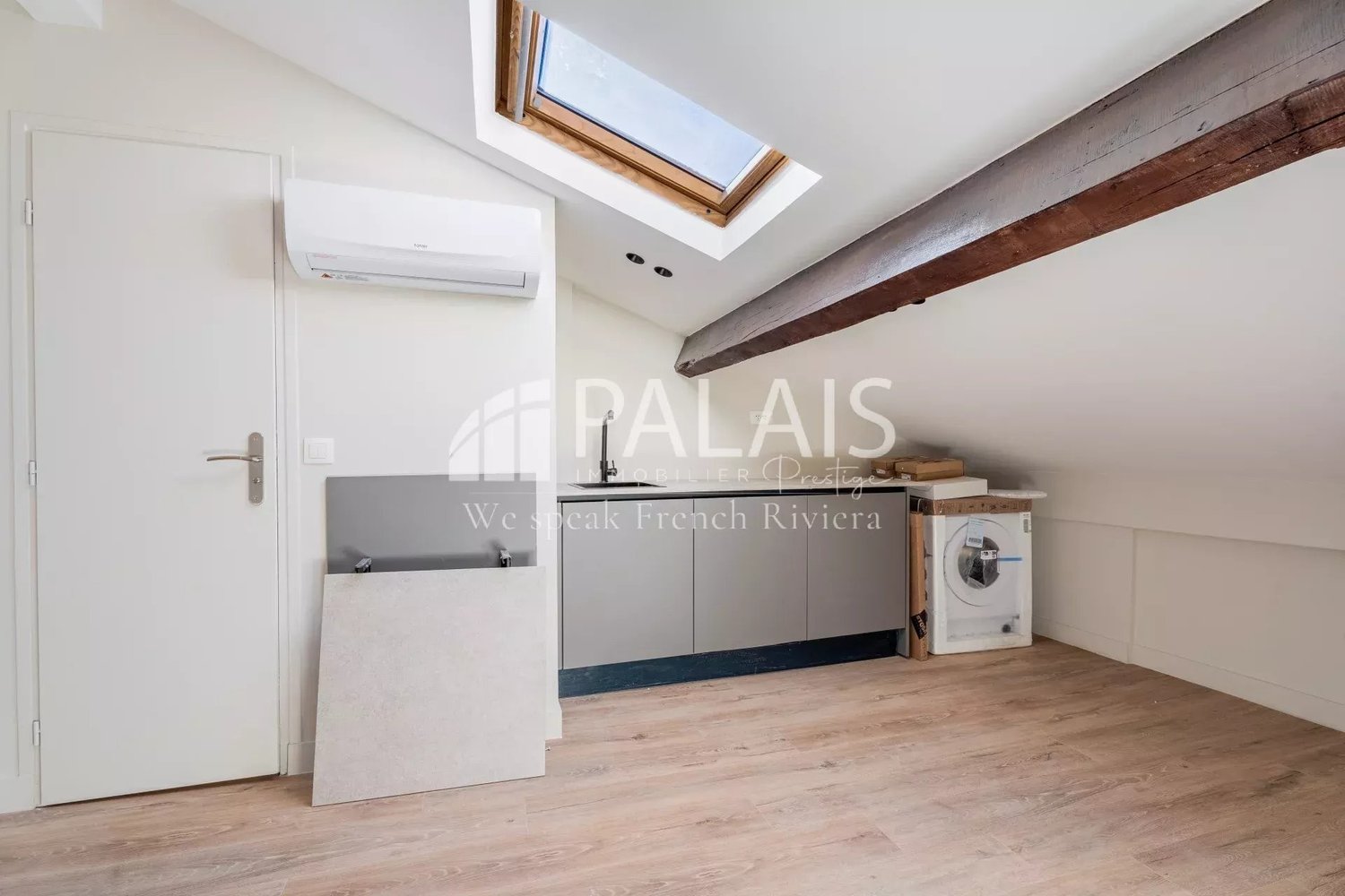 Property photo in Carre d'Argent