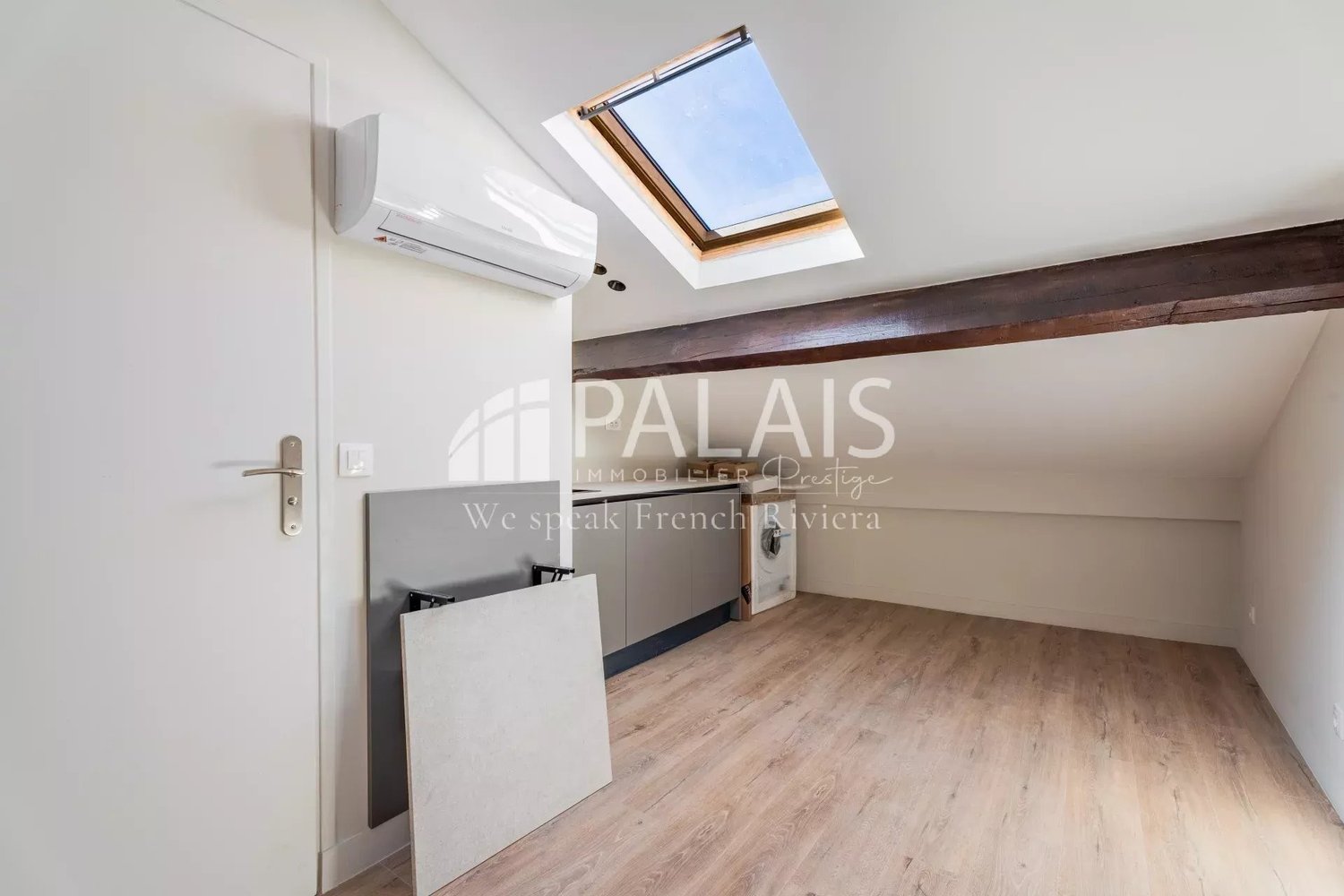 Property photo in Carre d'Argent