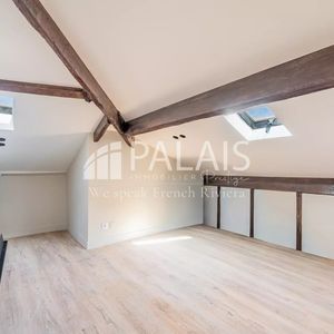 Property in Carre d'Argent