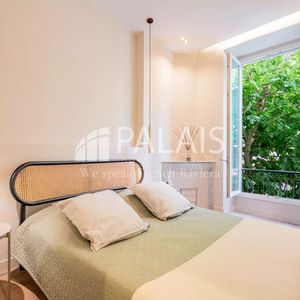 Property in Carre d'Argent