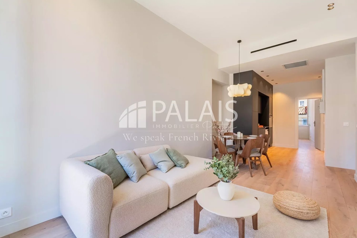 Property photo in Carre d'Argent