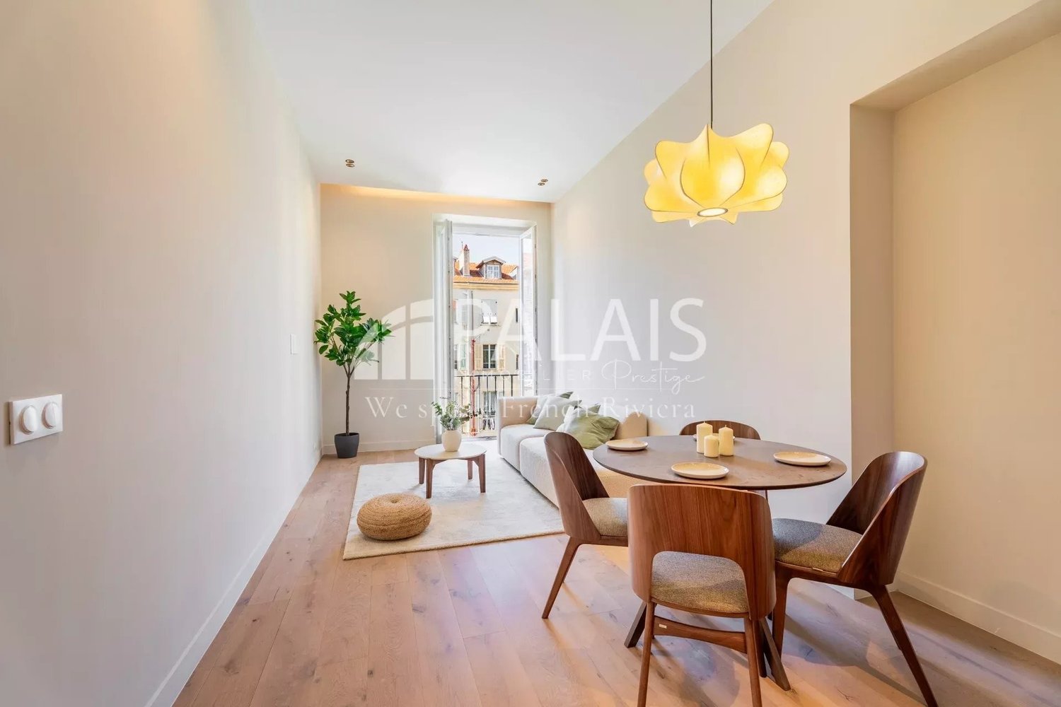 Property photo in Carre d'Argent