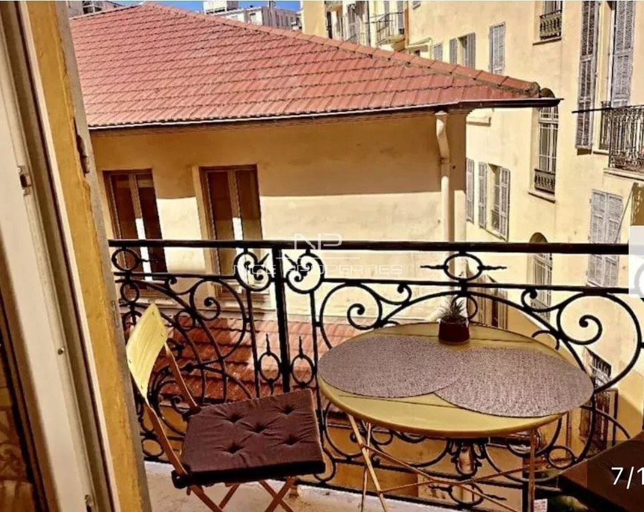 Property photo in Carre d'Argent