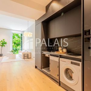 Property in Carre d'Argent