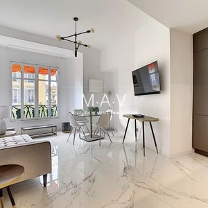 Property in Carre d'Argent