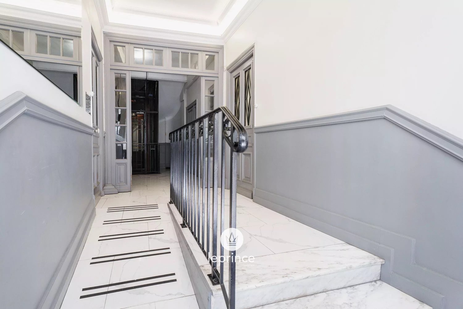 Property photo in Carre d'Argent