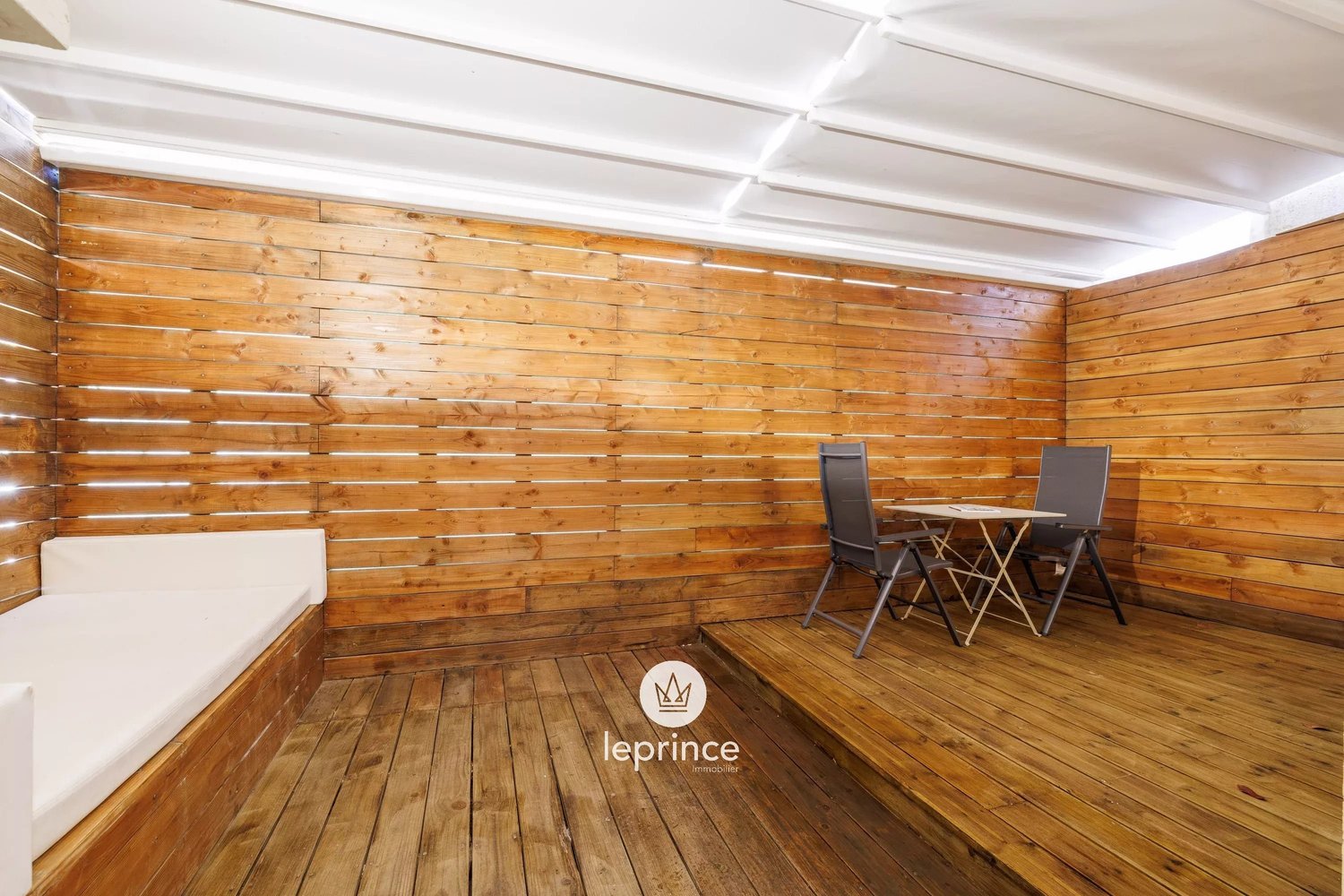 Property photo in Carre d'Argent
