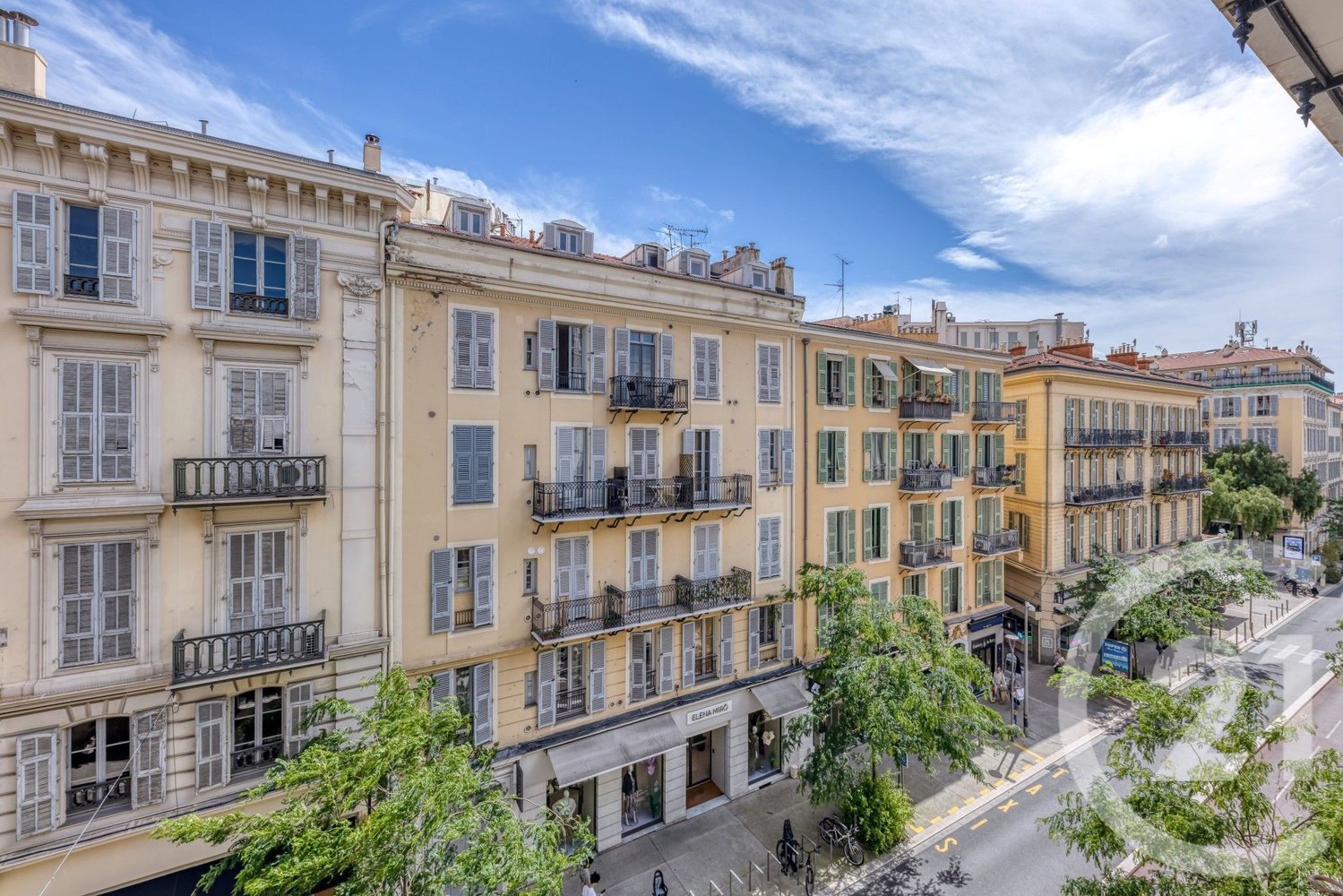 Property photo in Carre d'Argent