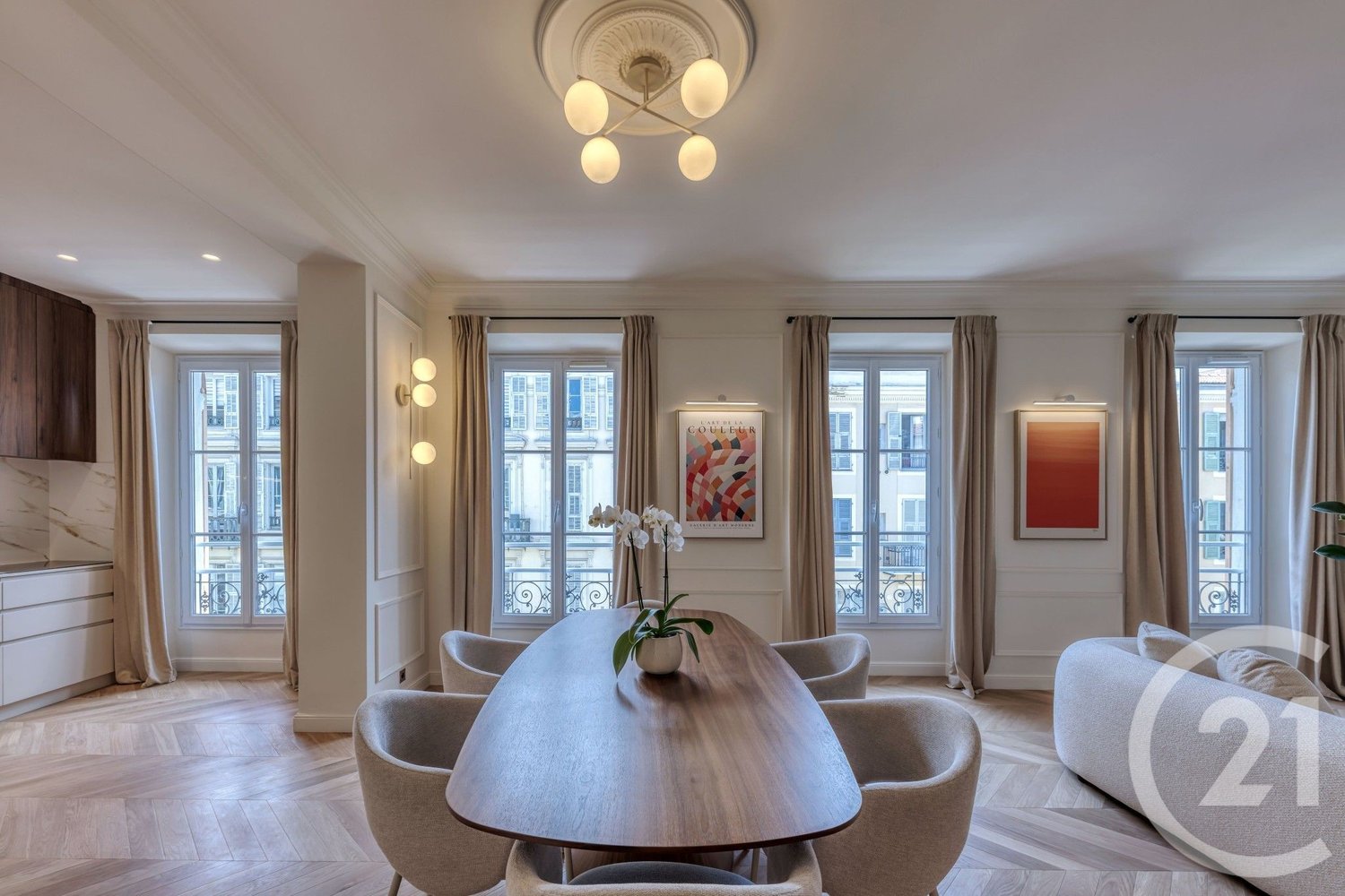 Property photo in Carre d'Argent