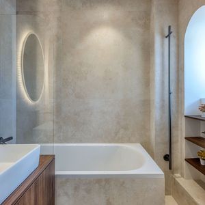 Property in Carre d'Argent