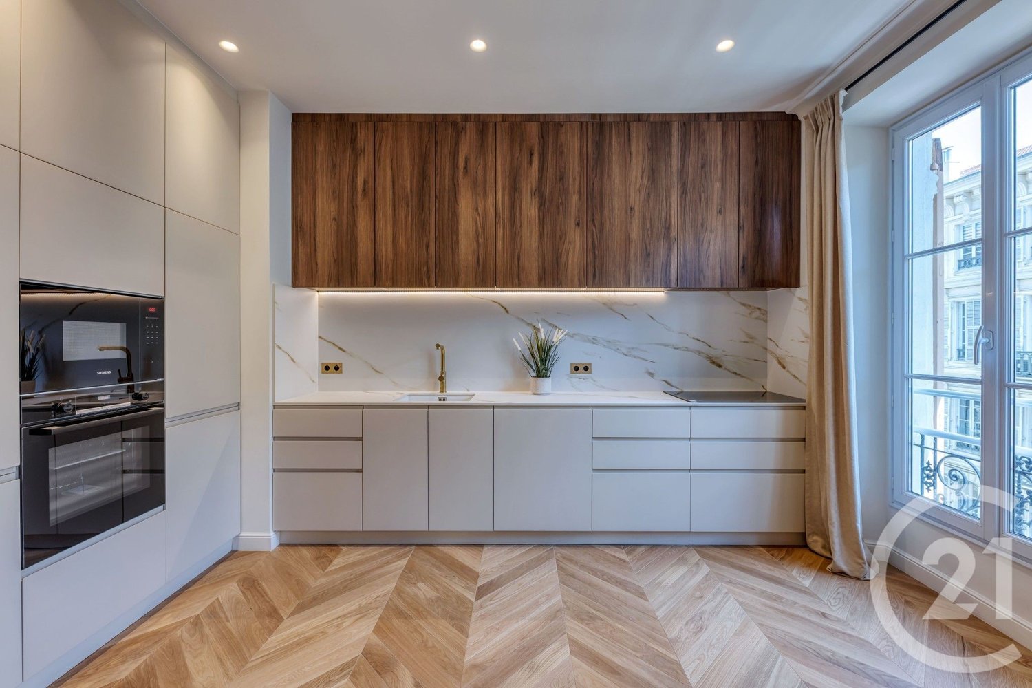 Property photo in Carre d'Argent