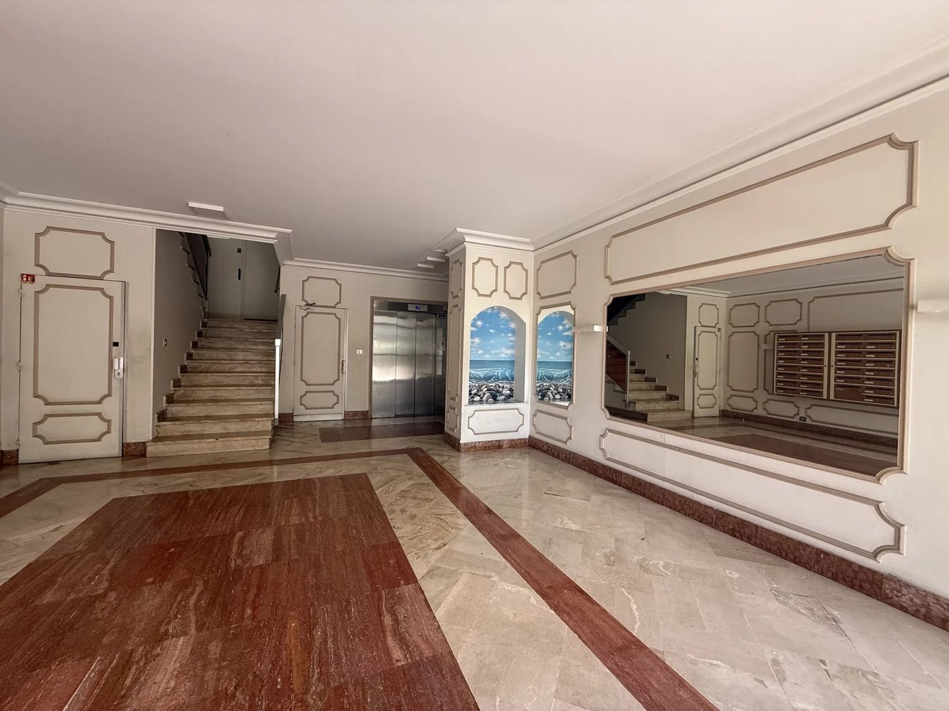 Property photo in Carre d'Argent