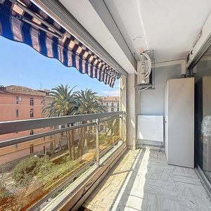 Property in Carre d'Argent