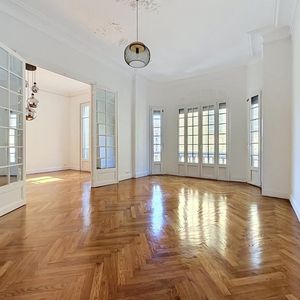 Property in Carre d'Argent