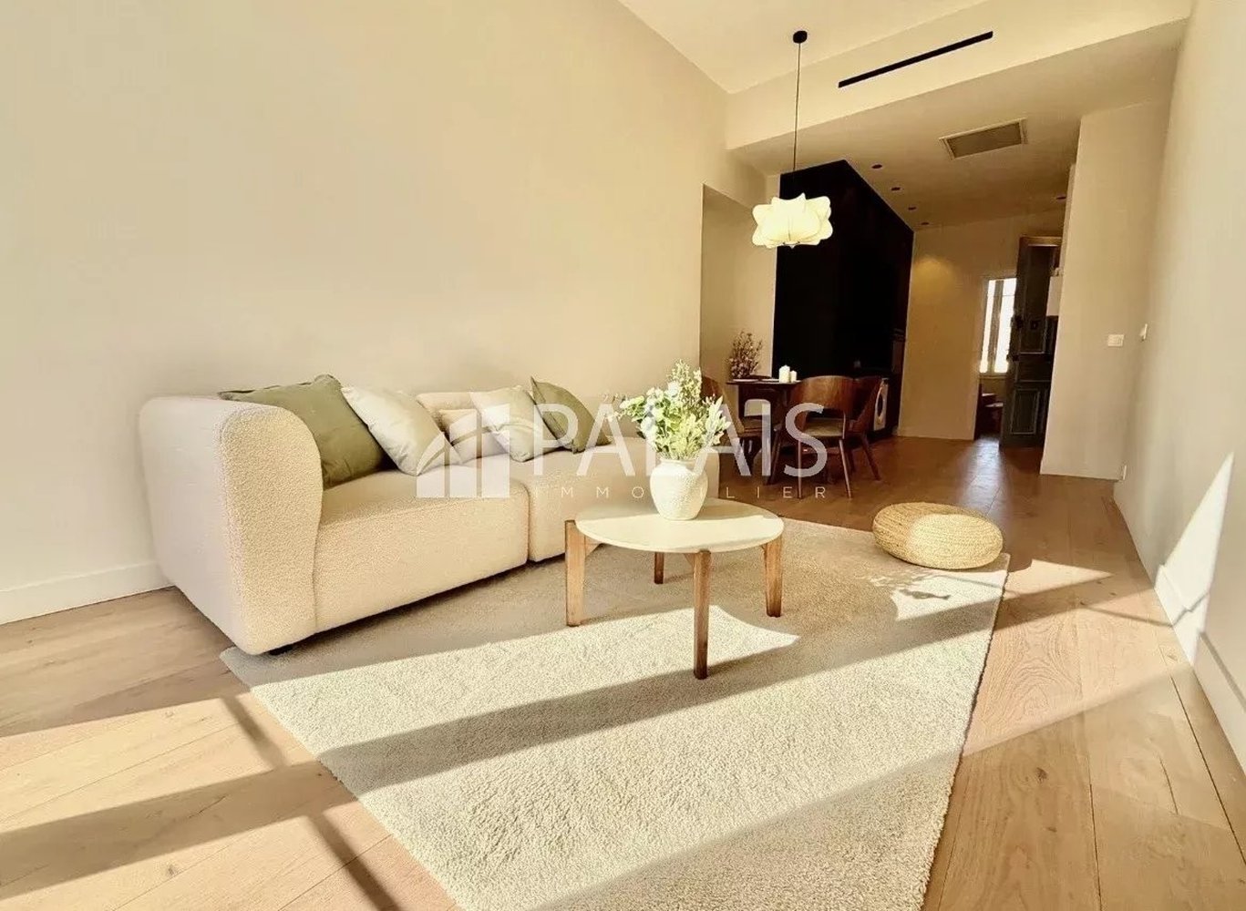 Property photo in Carre d'Argent