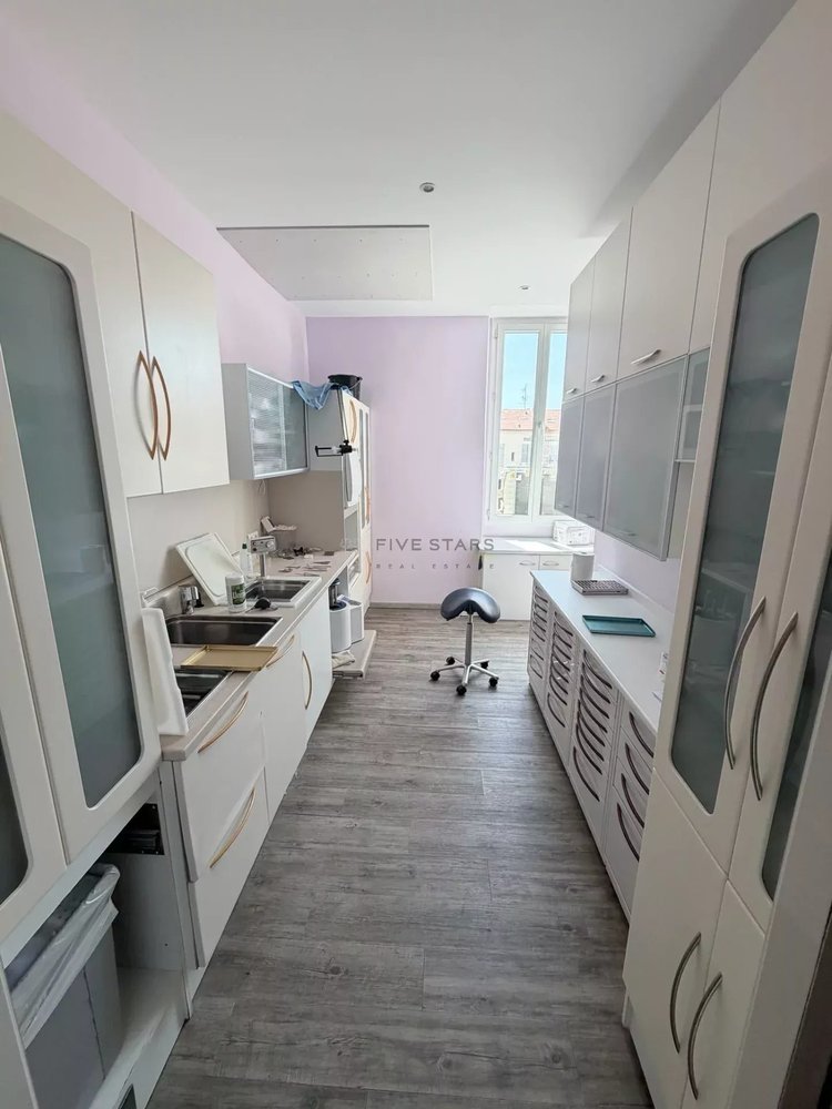 Property photo in Carre d'Argent