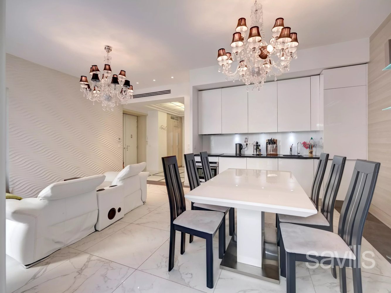Property photo in Carre d'Or