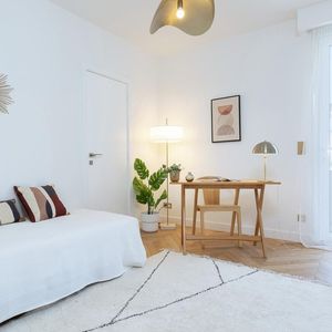 Property in Carre d'Or