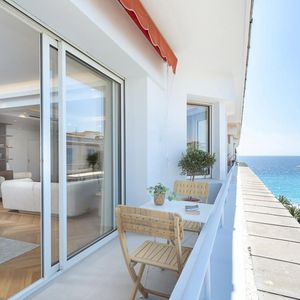 Property in Carre d'Or