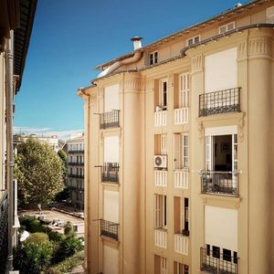 Property in Carre d'Or