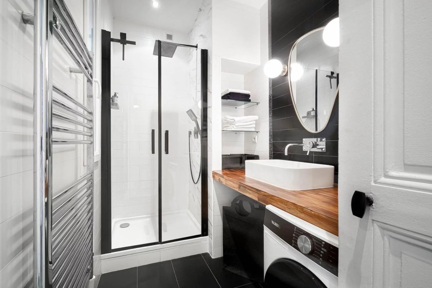 Property photo in Carre d'Or
