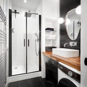 Property in Carre d'Or