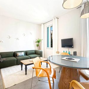 Property in Carre d'Or