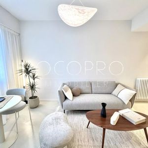 Property in Carre d'Or