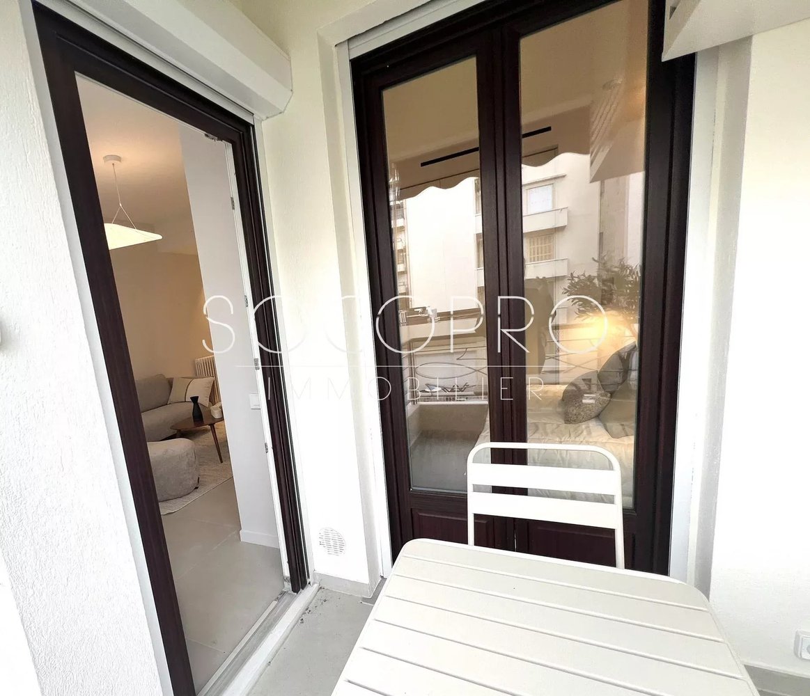 Property photo in Carre d'Or