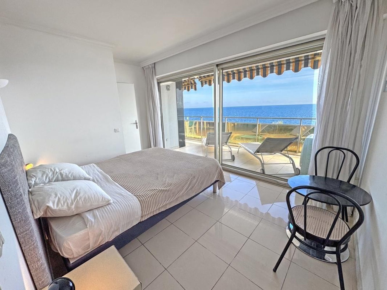 Property photo in Carre d'Or