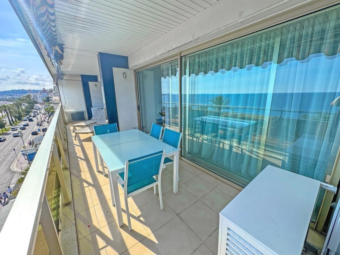 Property photo in Carre d'Or