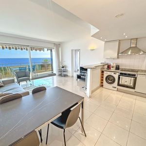 Property in Carre d'Or