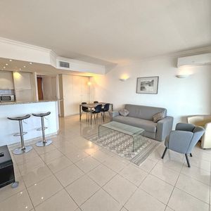 Property in Carre d'Or