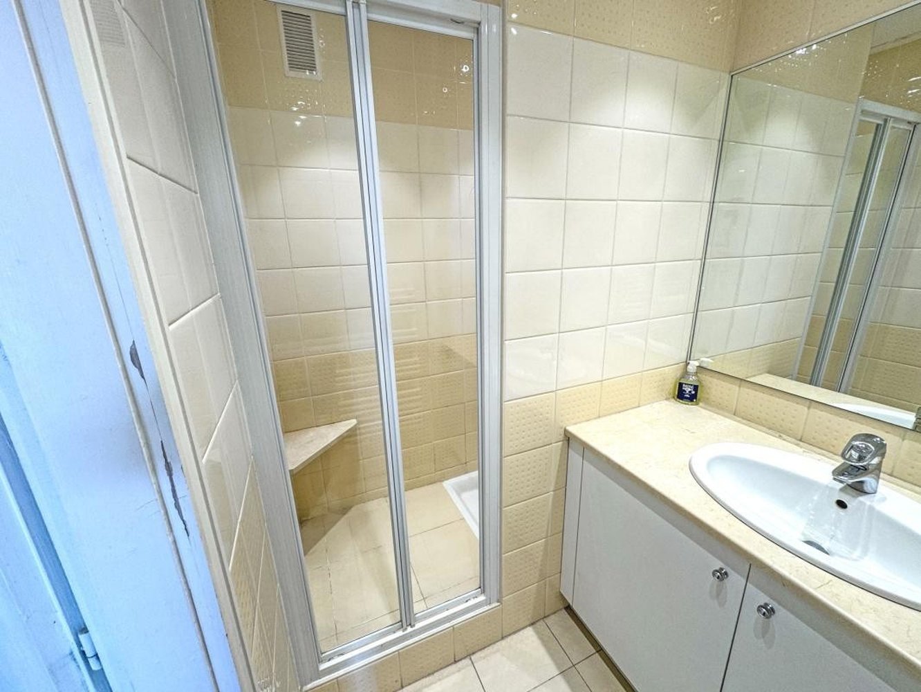 Property photo in Carre d'Or