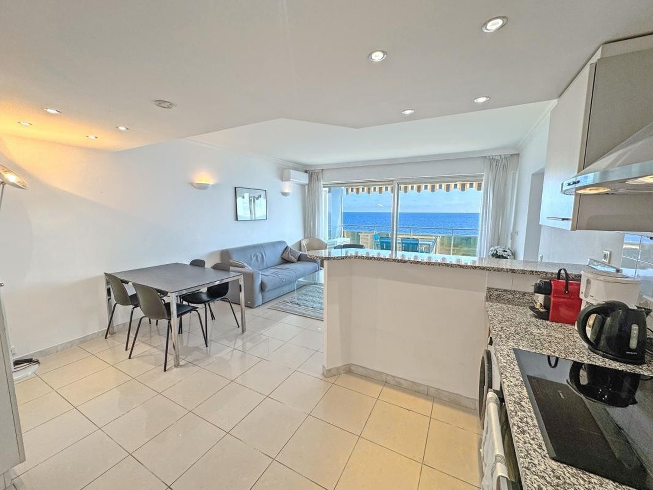 Property photo in Carre d'Or