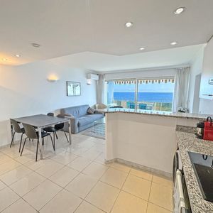 Property in Carre d'Or