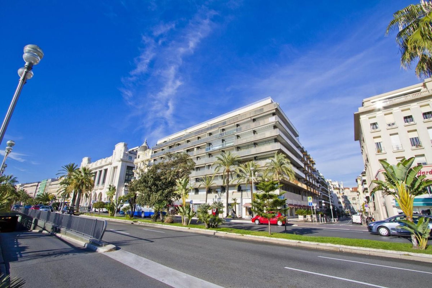 Property photo in Carre d'Or