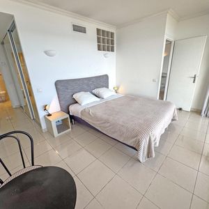 Property in Carre d'Or