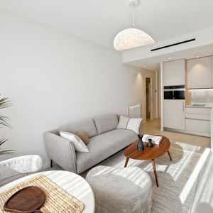 Property in Carre d'Or