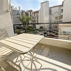 Property in Carre d'Or
