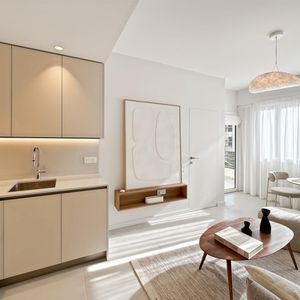 Property in Carre d'Or