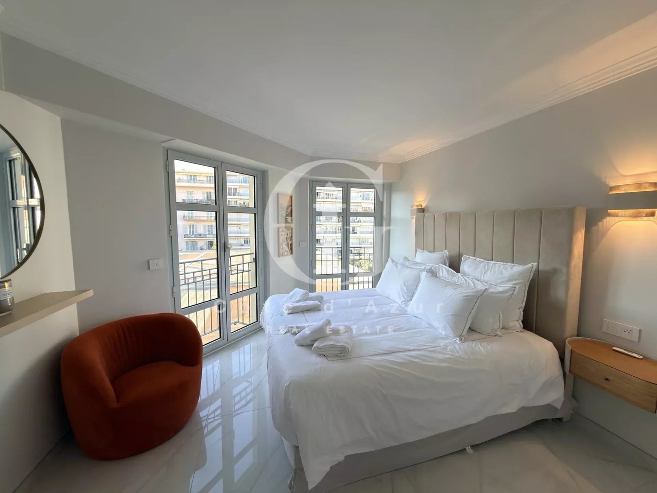 Property photo in Carre d'Or