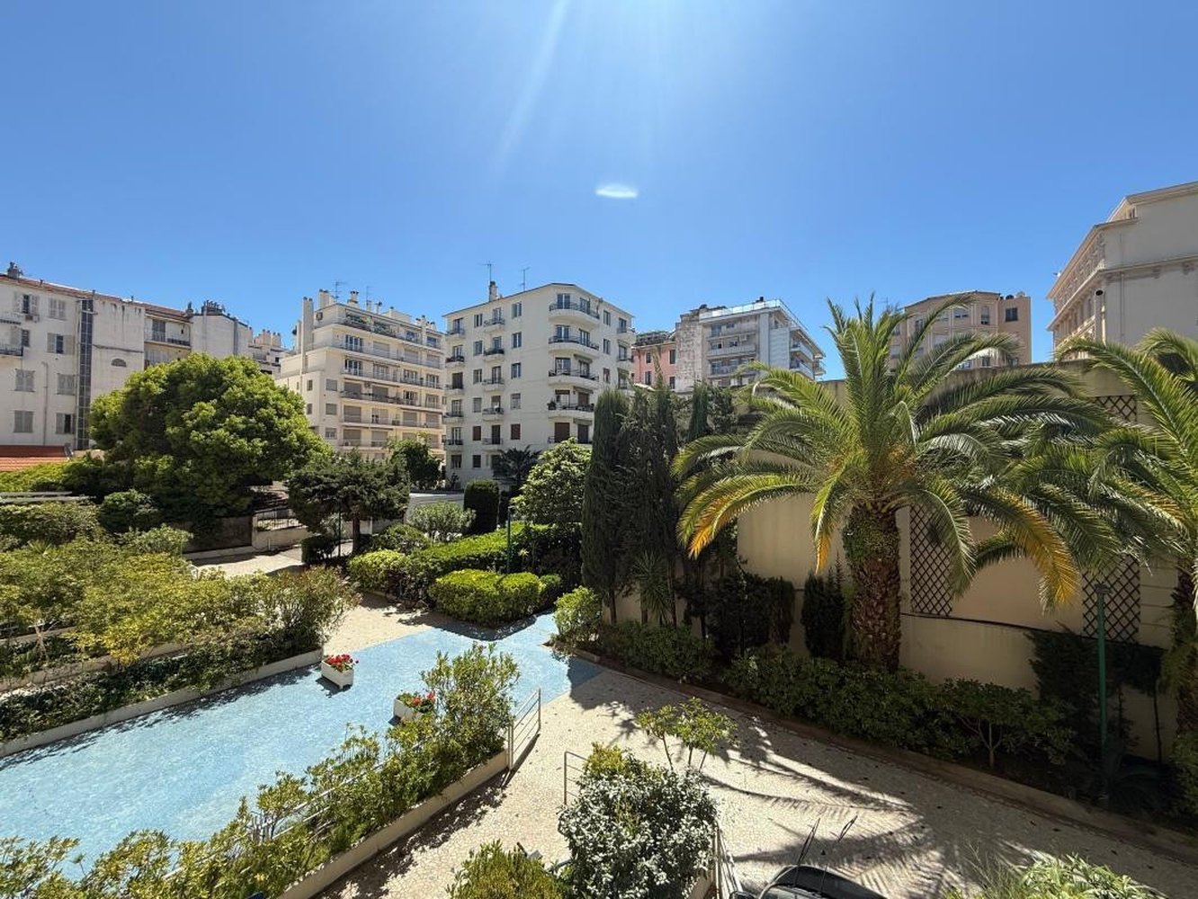 Property photo in Carre d'Or