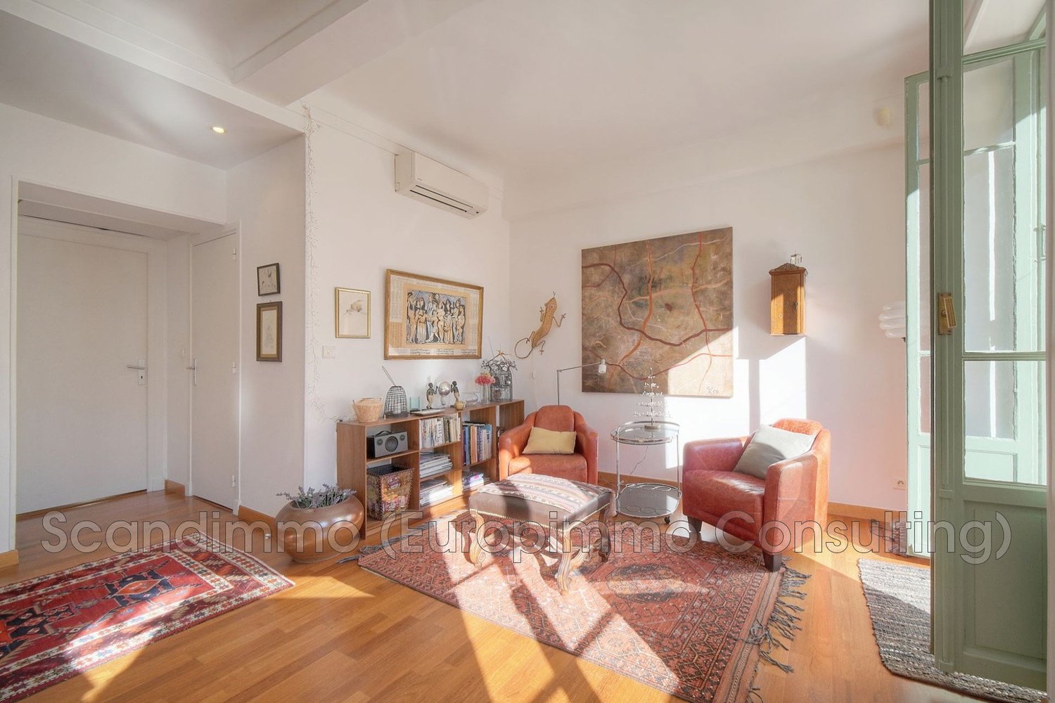 Property photo in Carre d'Or