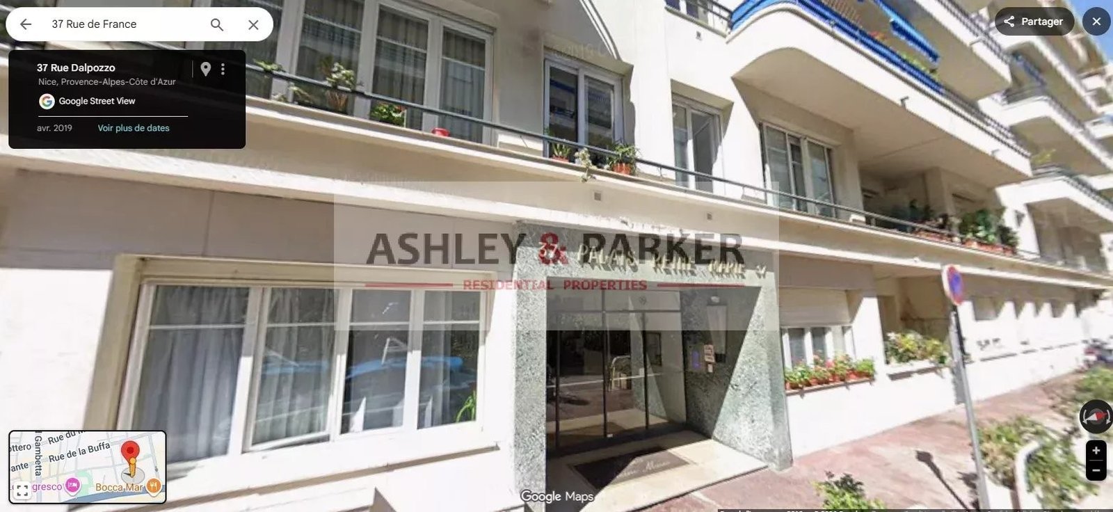 Property photo in Carre d'Or
