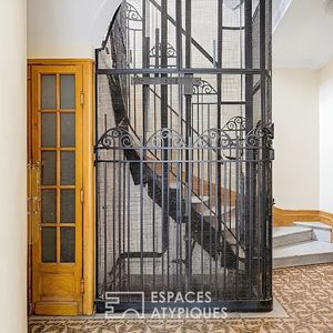Property in Carre d'Or