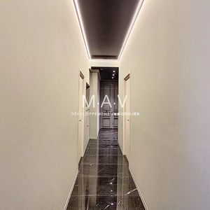 Property in Carre d'Or